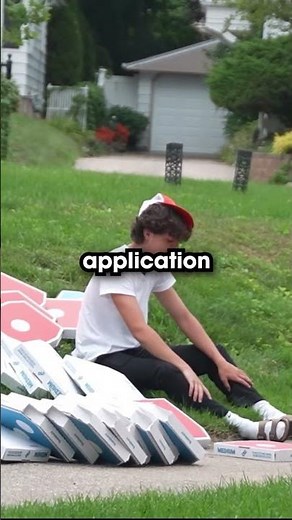 Terrible Pizza Delivery Guy Prank 😭 #funny #prank #viralvideo
