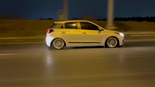 Exploring Beautiful Cab Rides on Perfect Weather Days