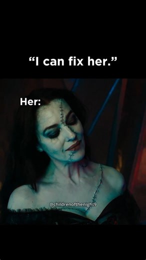 Gothic & Witchy Vibes on Instagram: "💚🖤 Song: Krimson Vaeil - Miss Madness @krimsonvaeil #beetlejuice #timburton #monicabellucci"