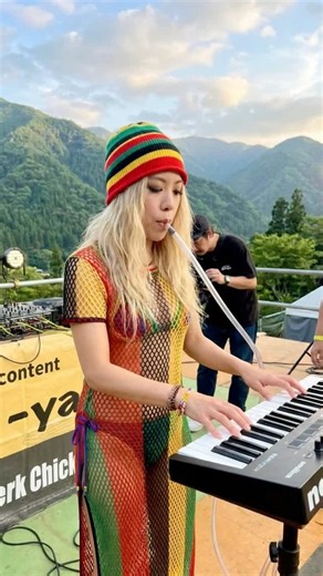 TALKBOX REGGAE "Could You Be Loved" Bob Marley cover #talkbox #トークボックス #reggae