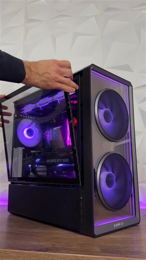 𝗣𝗖 𝗖𝗿𝗮𝘇𝘆 𝗗𝗮𝗿𝗶𝗼 (𝗧𝗘𝗖𝗛 𝗥𝗘𝗩𝗜𝗘𝗪𝗦) on Instagram: "Infinity everything! I had to match the case with the AIO. This is the new @lianliofficial LANCOOL 217 INF which comes with mesmerizing front panel that has the infinity effect mirror glass which accomodates two 170mm ARGB fans. At the back we have one more 140mm fan for an exhaust, all controlled with M1 and M2 buttons on the top to either use them in offline mode for controlling the light or connecting it with Wireless connect