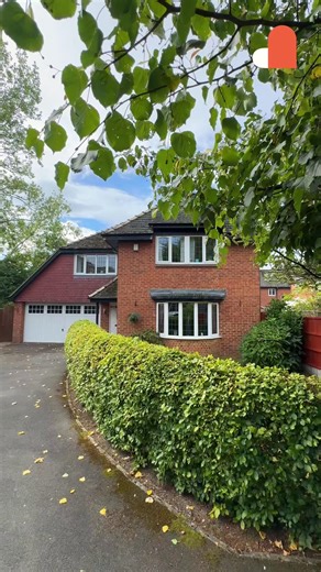 👀 Listing in Penwortham | Spacious 5-Bedroom Family Home Built by Pringle Homes | Woodfold Set on a private plot within a quiet cul-de-sac, the property offers generous living space both inside and out, making it perfect for growing families. The location also provides excellent access to a range of highly regarded local schools. 💷 £469,000 🏠 Private Plot with Double Garage 🏠 Sought-After Location 🏠 5 Bedroom Home This spacious and well-maintained property offers everything a modern family 