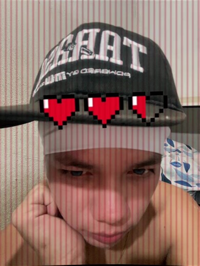 Yoshie vlog (@yoshi.escobal)’s videos with original sound - Mark juluis par