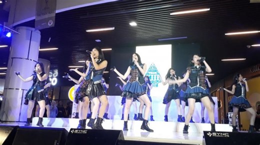 Lirik Lagu KuSangatSuka - JKT48. Trending 1 di YouTube Kategori Musik - Tribunsolo.com