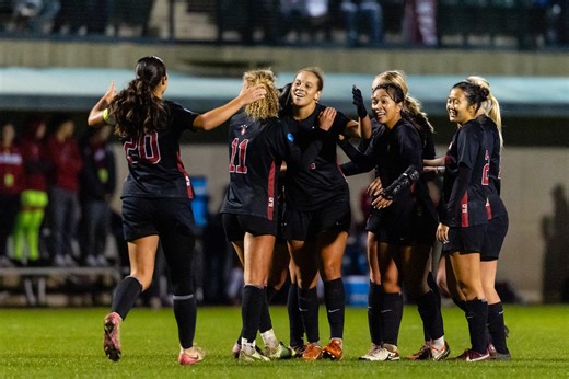 How to watch NCAA women’s soccer College Cup semifinals for free