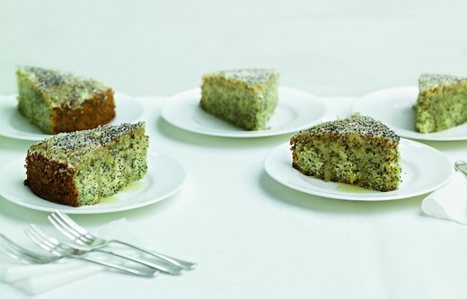 Double Lemon Drizzle Cake with Poppy Seeds