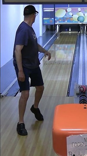 SOMETIMES EVEN THE BEST GET LUCKY #duckpins #bowling #duckpinbowling