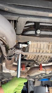 497K views · 1.1K reactions | The Cleanest, Most Methodical Double Plug Swap Ever #workshop #mechanic #repair #fblifestyle | Topspeedgermany | Facebook