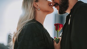 Do women or men cheat more? The stats might surprise you