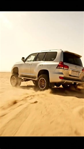 Lexus LX570 Dominates Desert: Unrivaled Luxury Sand Drift