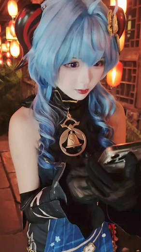 8.1K views · 649 reactions | 偶遇一只认真看视频的小熊 #这就是cosplay的意义吧 #二次元 #原神 #甘雨 #甜妹 | Setup Cosplayer | Facebook