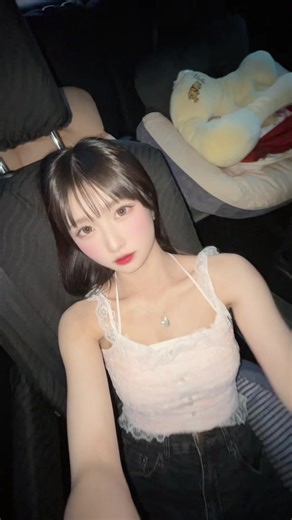 車内でアイドルパフォーマンスに挑戦！