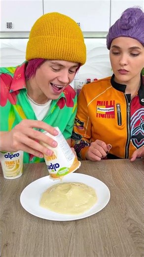 How Do YOU Eat Yogurt? 😂🥄