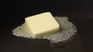 Slowly Melting Butter On Non Stick Stock Footage Video (100% Royalty-free) 2680655 | Shutterstock