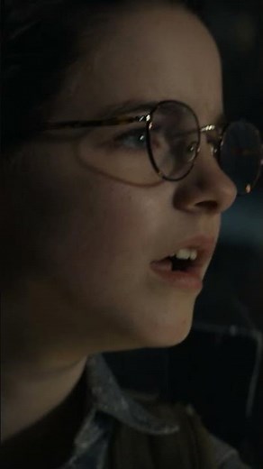 Testing Proton Packs on a Ghost #GhostbustersAfterlife #MckennaGrace