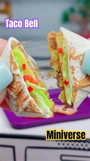 Make a Mini Crunchwrap Supreme 🔔 #miniverse #makeitmini #miniverseremix #miniature #shorts