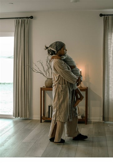 Unpredictable mornings used to frustrate me so much!. I'd plan for an early start, and then my kids woulo reroute everything. It you're not a morning person, it hits even harder. Over time, I realized I'm the first person my children meet each morning and how I show up matters. Even on the hardest days. #sahmlife #homemakerlife #homemakers #homemaker #homemaking