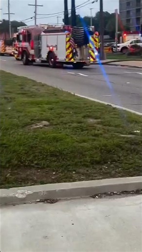 New Orleans East Fire Department 2-Alarm Apartment *FIRE* *CODE 4* Scene Safety Under Investigation.