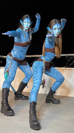 Alexia ⚡️ | Dance carnaval AVATAR 💙✨. Comenta con tu disfraz y damos like!!??. #avatar #dance #carnaval #20weekspregnant #pregnant #familygoals #minime... | Instagram