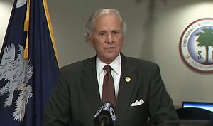 S.C. Gov. McMaster signs bill expanding absentee voting due to COVID-19 pandemic
