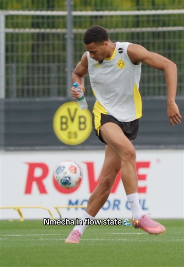 The most gentle 💆‍♂️ @Felix Nmecha | nmecha skills