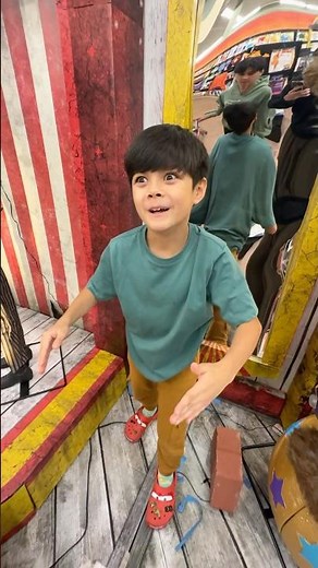 This Animatronic’s TRASH