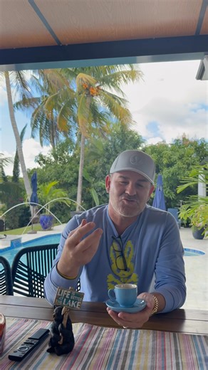 Si de verdad quieres un cambio real este año 💥 y transformar la vida tuya y la de tu familia 👨‍👩‍👧‍👦 dejar las deudas atrás 💳❌ y construir algo de lo que te sientas orgulloso 💪 📈 Aprende a invertir en real estate con fix & flip Yo empecé desde cero y hoy vivo de esto. 📞 Llama o escribe: 305-926-0834 Te enseño el camino paso a paso 🏠🔑 El cambio no llega solo… se construye. | Investors in South Florida