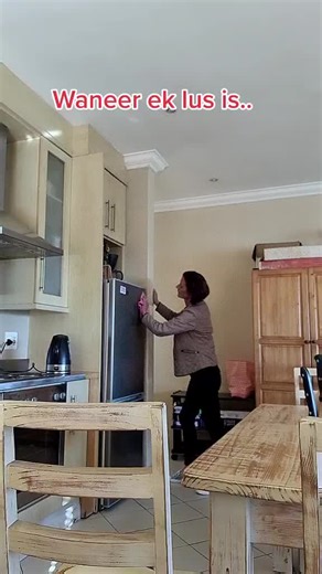 Playful Kitchen Interaction: Helping Each Other Reach