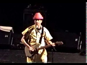 DEVO live 2008-10-17 at the Akron Civic Theater in Akron Ohio