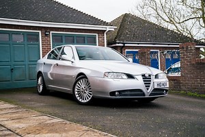 Alfa Romeo 166 V6 « Busso » : un rare exemplaire à vendre