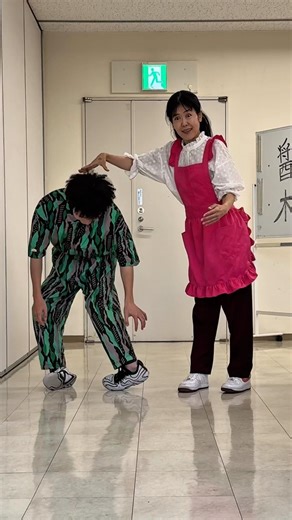 Dancing with Strange Friends... 奇妙なおお友達と踊ったら...