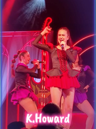K. Howard's Wonderful Musical Performance at Butlins