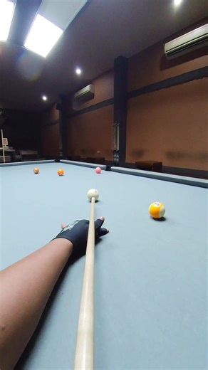 Mastering the Middle Pocket in Pool