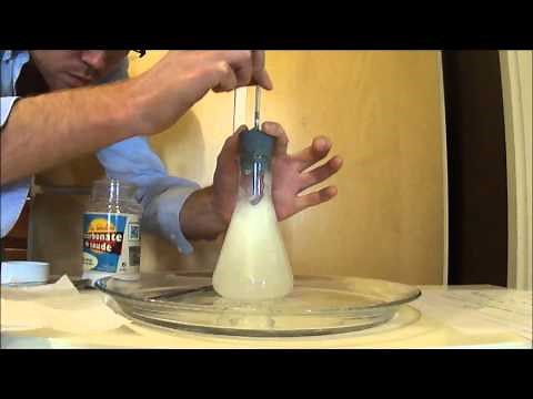 modélisation d'une éruption volcanique explosive