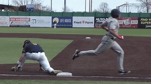 CSS baseball splits season finale with Saint Johns