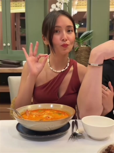 Kathryn Bernardo Unveils New IG Partner