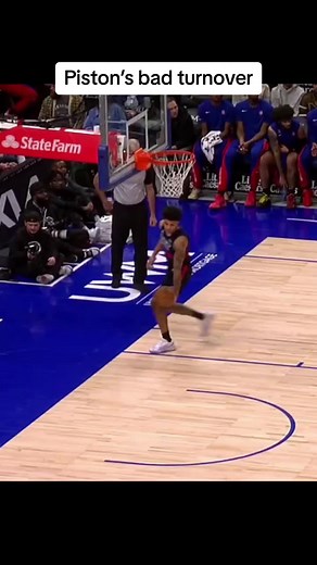 Detroit Pistons Announcers Critique Bad Turnover | Bball Highlights