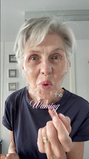 👽 Alien Alert: I’m Being Abducted for Looking Too Fabulous 🤣