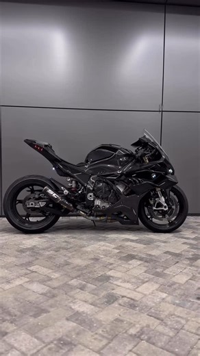 Widow 🕷️ | Stock officer - - #BMW #S1K #S1000 #S1000RR #M1K #Carbon #M1000 #M1000RR #Litrebike #1000cc #Biker #Bike #Moto #Motorcycle | Instagram
