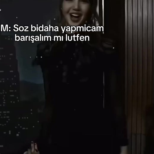 DUR SIKILMADIM REDETMEKTEN SENİ ÇOK ÜZDÜYSEM DEVAM EDİCEM YİNE BOZDUN OYUNU YOKMUŞ RAKİPLERİN YOKMUŞ YANÇIŞLARIN O AŞIK SANDIKLARIN GÜLMEDEN ZOR DJRUYOR AMA BU SEFER NAKALT HİSLER YALAN YİNE GAZMIŞ KENDİNE ROL FALAN HİÇ ACIMAN YOKM KENDİNE SUS VE DİNLE KAFAMIN İÇİNDE BÖYLE LYNUYO SANKİ HİSLEDİMLE HEP AYNI ŞOV HEP AYNI DANS GÖRDÜM BU FİLİMİ SON DEFA SANA BU GİDİŞLE KİMSE KAMAS KOPYA SÖZLERİNLE ZORLAMA BUYDU SON RAFAŞ SEN ANCA BÖŞLAF AMA AMA AMA TÖ TÖ TÖ TÖ AMA TÖ TÖ TÖ TÖ Hİİİ TAKTİK MAKTİK İŞLEM