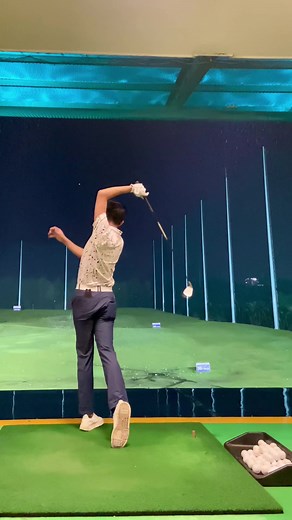 Indoor Golf Swing Tips for Beginners