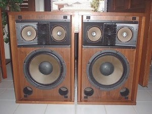 Sansui SP-2500 great sound vintage speakers japan