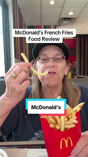 McDonald’s French fries food review. Who salted my fries? This is not sponsored. @McDonald’s #foodreviews #mcdonalds #frenchfry #fastfoodreview