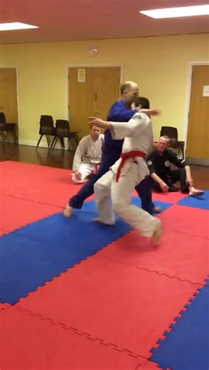 A blast from the past Master Jim Cochran showing a few techniques from the spirit combat ju jutsu syllabus, | Chongshin Do | Facebook