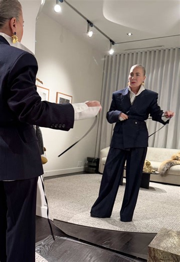 Lisa’s style tip of the day: cinch it girls