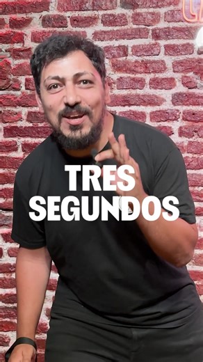 ⏰Tres segundos para que vengas a Taburete Comedia Vení a Taburete y disfrutá de los mejores shows de stand-up, acompañados de algo rico para comer y nuestros tragos de autor. 🍔🍹 Te esperamos de jueves a domingo con una amplia variedad de shows de stand up para que vengas a cerrar el día a pura comedia. 🎟️ Shows de Stand Up de Jueves a Domingos 🍔 Podés cenar durante la función 🍻 👉 Cartelera en el link de la bio @taburetecomedia 📍 Thames 1511 (Palermo, C.A.B.A) #TabureteComedia #plazaserran