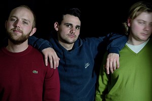 Famous Share Riveting New Synth Punk Single 'Stars' | Clash Magazine Music News, Reviews & Interviews