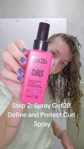 Get Perfect Beach Waves with Got2b Got Acurlz Curl Spray