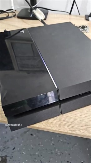 PS4 came with no signal .. it's easy let fix it .. #PS5 #PS4 #PLAYSTATION #PLAYSTATION4 #Playstation5 #الشعب_الصيني_ماله_حل😂😂 #اكسبلور_تيك_توك #explore #viral #fypシ゚viral #fy #f #fypシ #fypage #fix #repair #console console