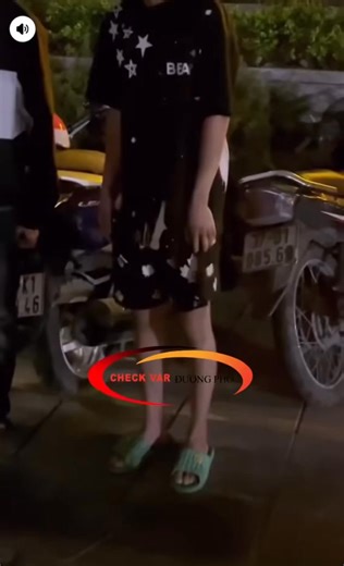 Lúc đá vỉa miệng hú hét lắm cơ mà -CBT- #ComCom | Đơn vị Tác Chiến Điện Tử Comrade Commissar